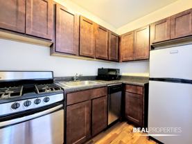 818 W Diversey Pkwy #CLO - Photo 1 of 1