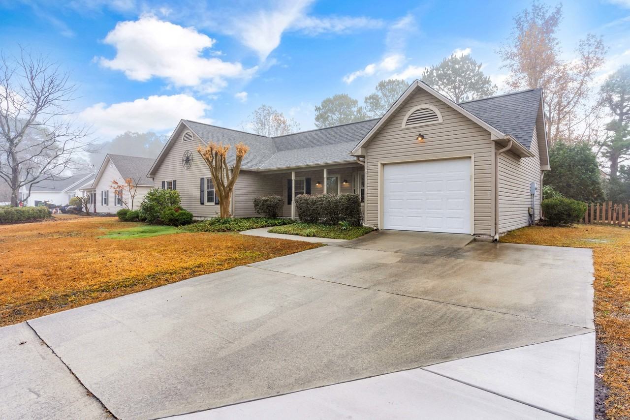 4414 Bridgeport Dr #NA - Photo 2 of 36