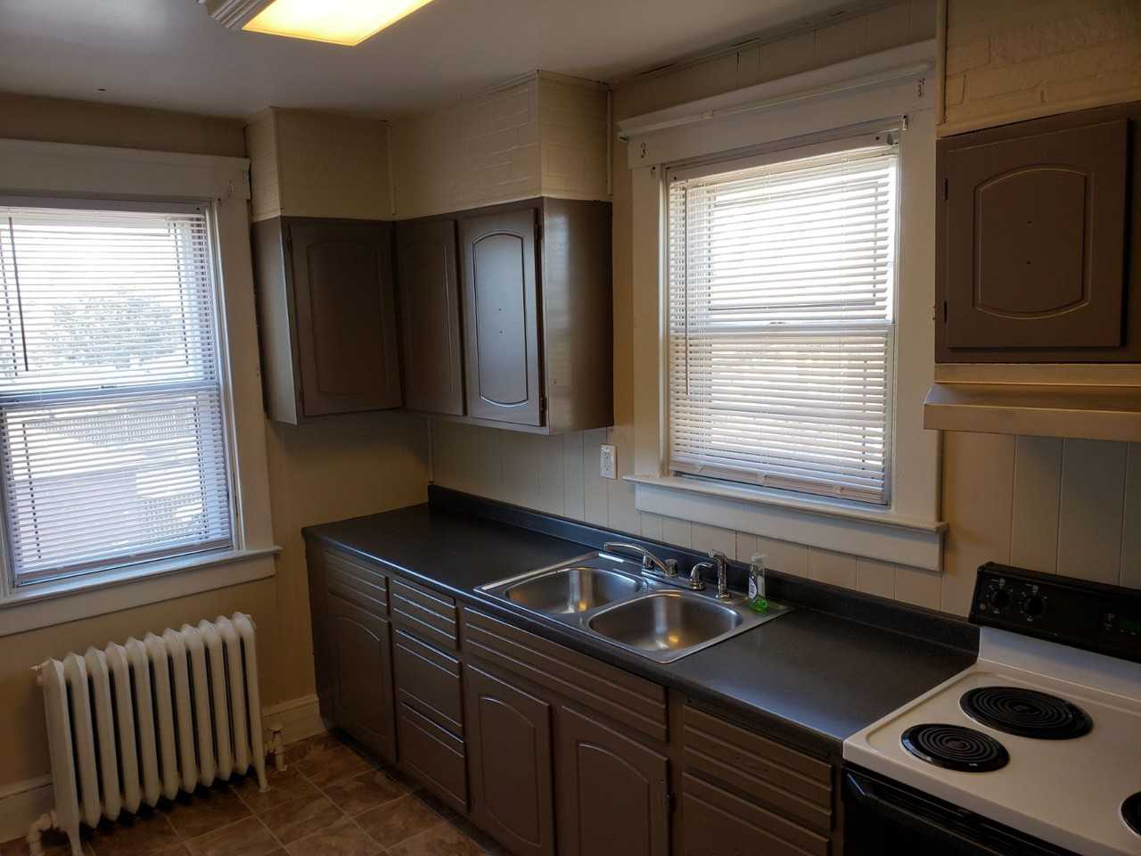 4104 Ritchie Hwy - Photo 6 of 8