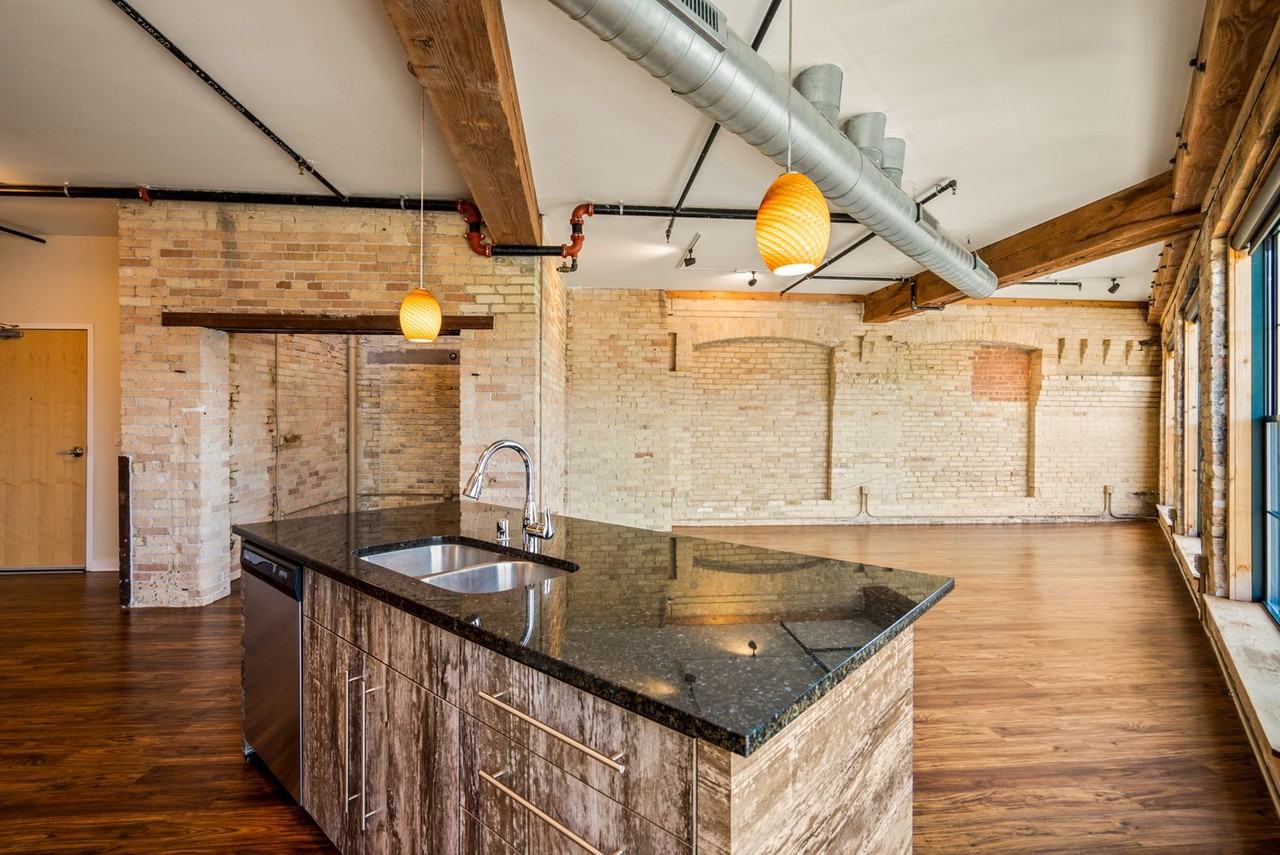 Beam House - Photo 7 of 11