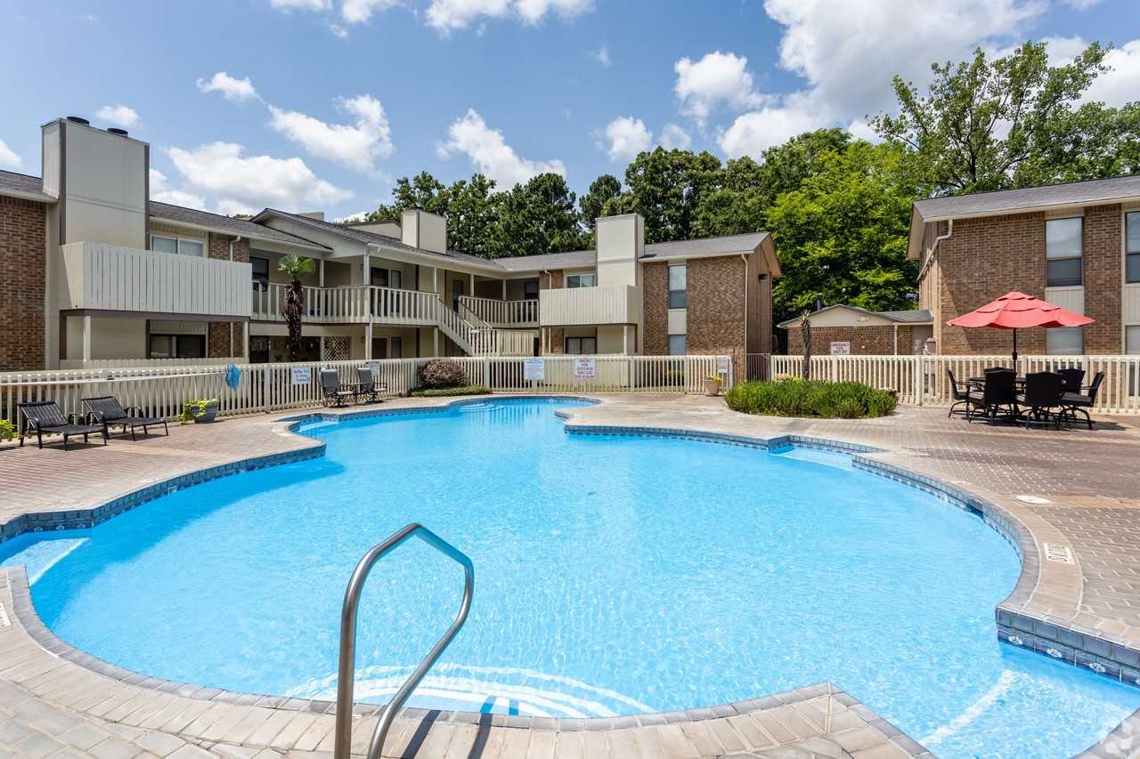 Richmond Oaks Apartments - Photo 5 of 28