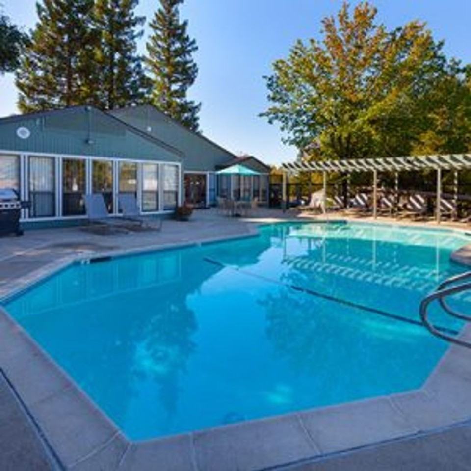 Windscape Apartments - Photo 3 of 14