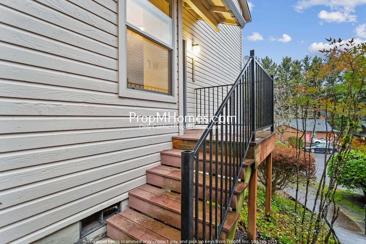 5934 Sw Karla Ct - Photo 2 of 18