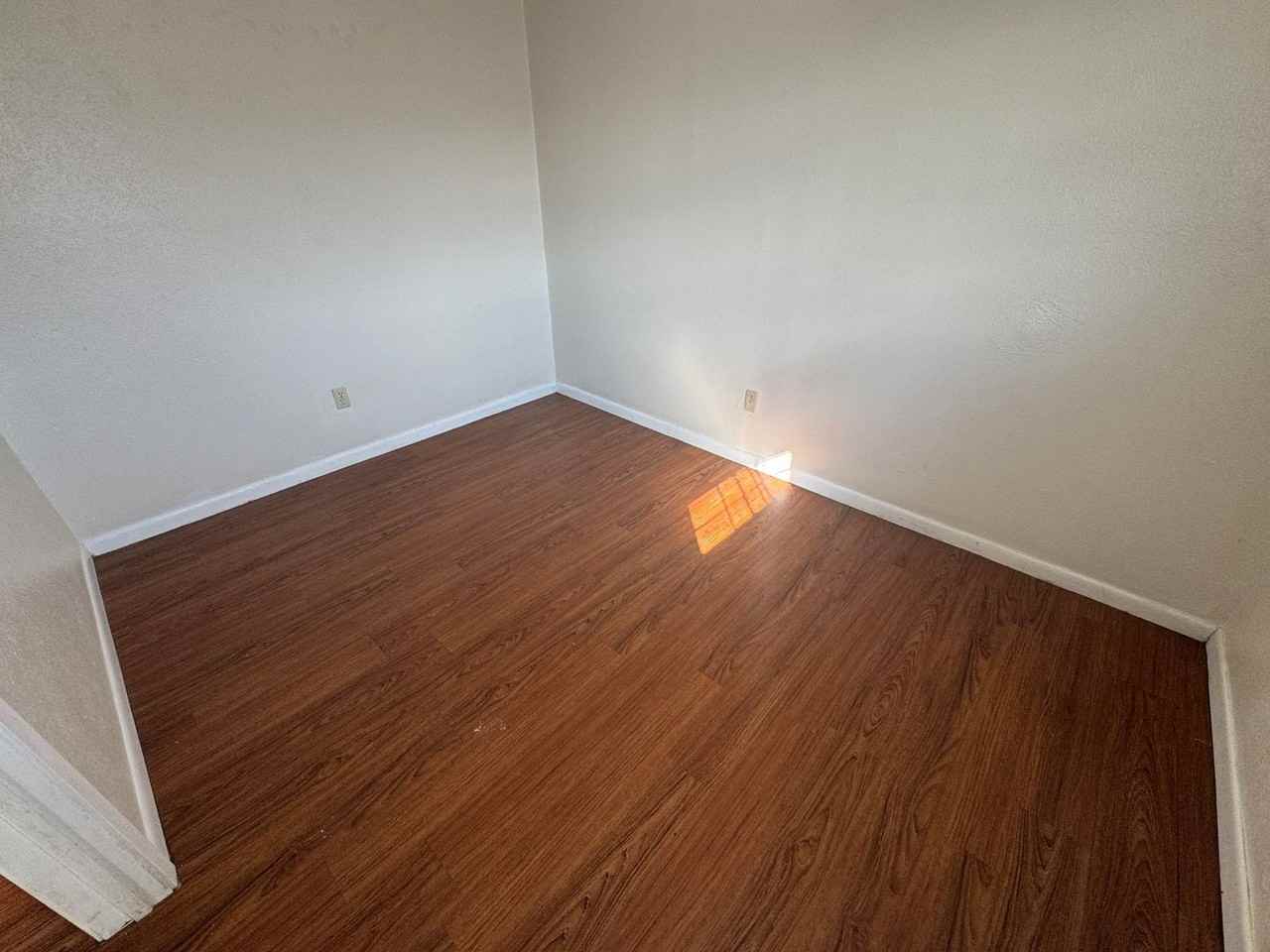 940 S 15th St - Photo 7 of 15