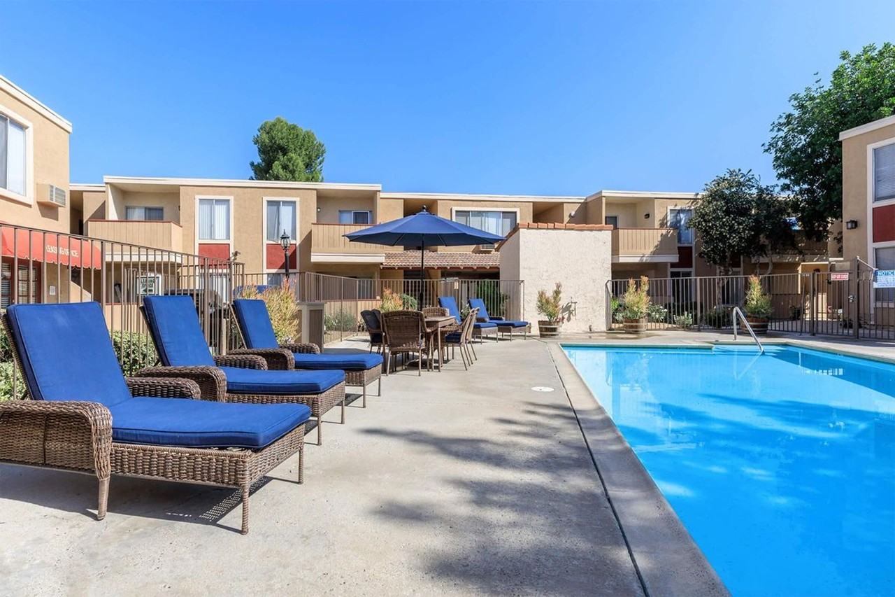 River Trail Apartments - Photo 7 of 12