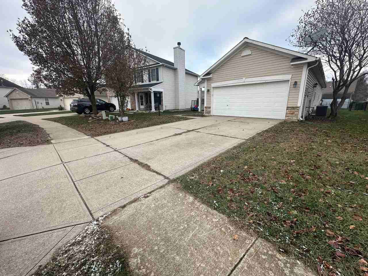 2454 Orchard Creek Dr - Photo 3 of 26