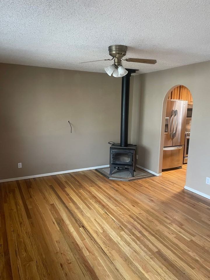 355 S Queen St - Photo 3 of 22