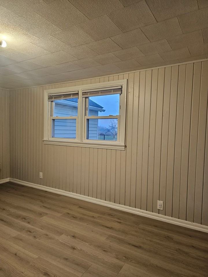 12970 Sugar Ridge Rd - Photo 3 of 13