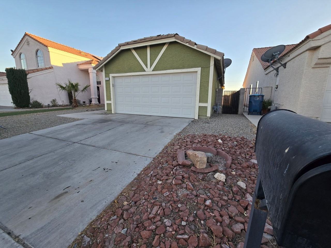 6125 Warm River Rd - Photo 2 of 21