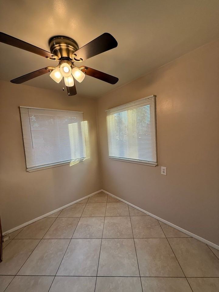 607 King St - Photo 4 of 11