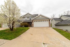 featured image of 4712 Dehaven Dr