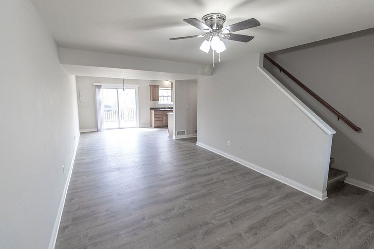 4712 Dehaven Dr - Photo 3 of 38