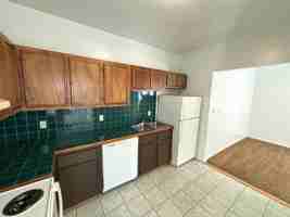 featured image of 818 Sassafras St