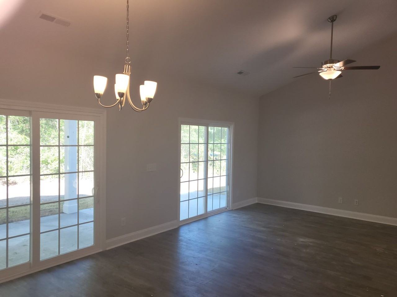 374 Buck Creek Dr - Photo 5 of 21