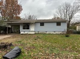 featured image of 7301 Knollwood Rd