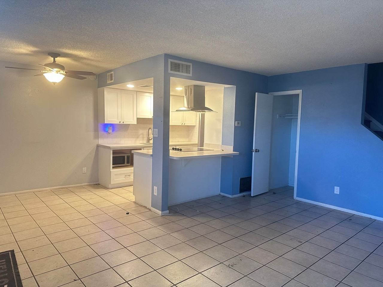 4264 N 82nd St - Photo 3 of 15