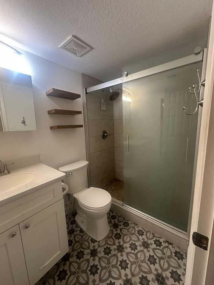 4264 N 82nd St - Photo 7 of 15