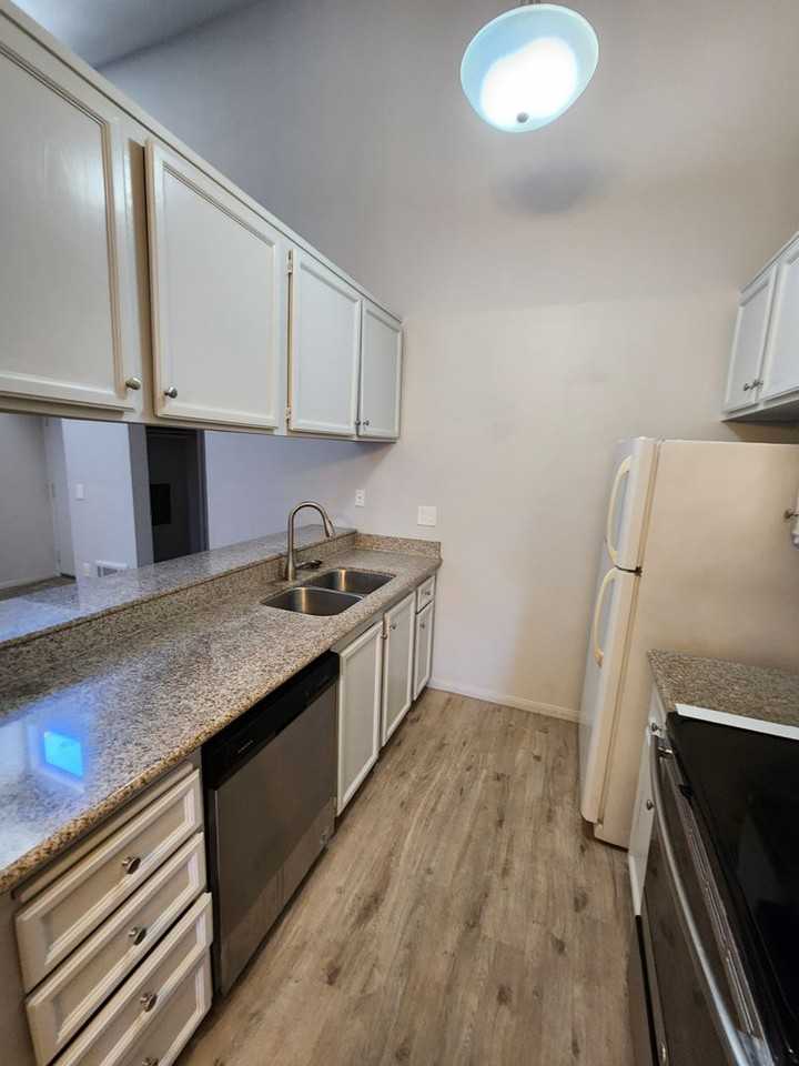 6182 Agee St #202 - Photo 6 of 10