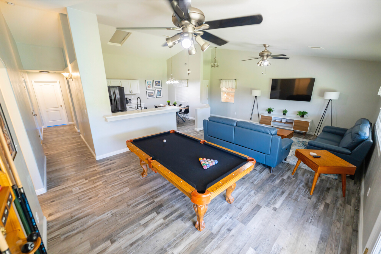 10227 Pinnacle Ridge Ave - Photo 3 of 15
