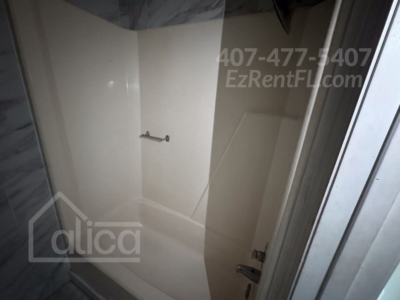 4731 N Pine Hills Rd #11 - Photo 3 of 6