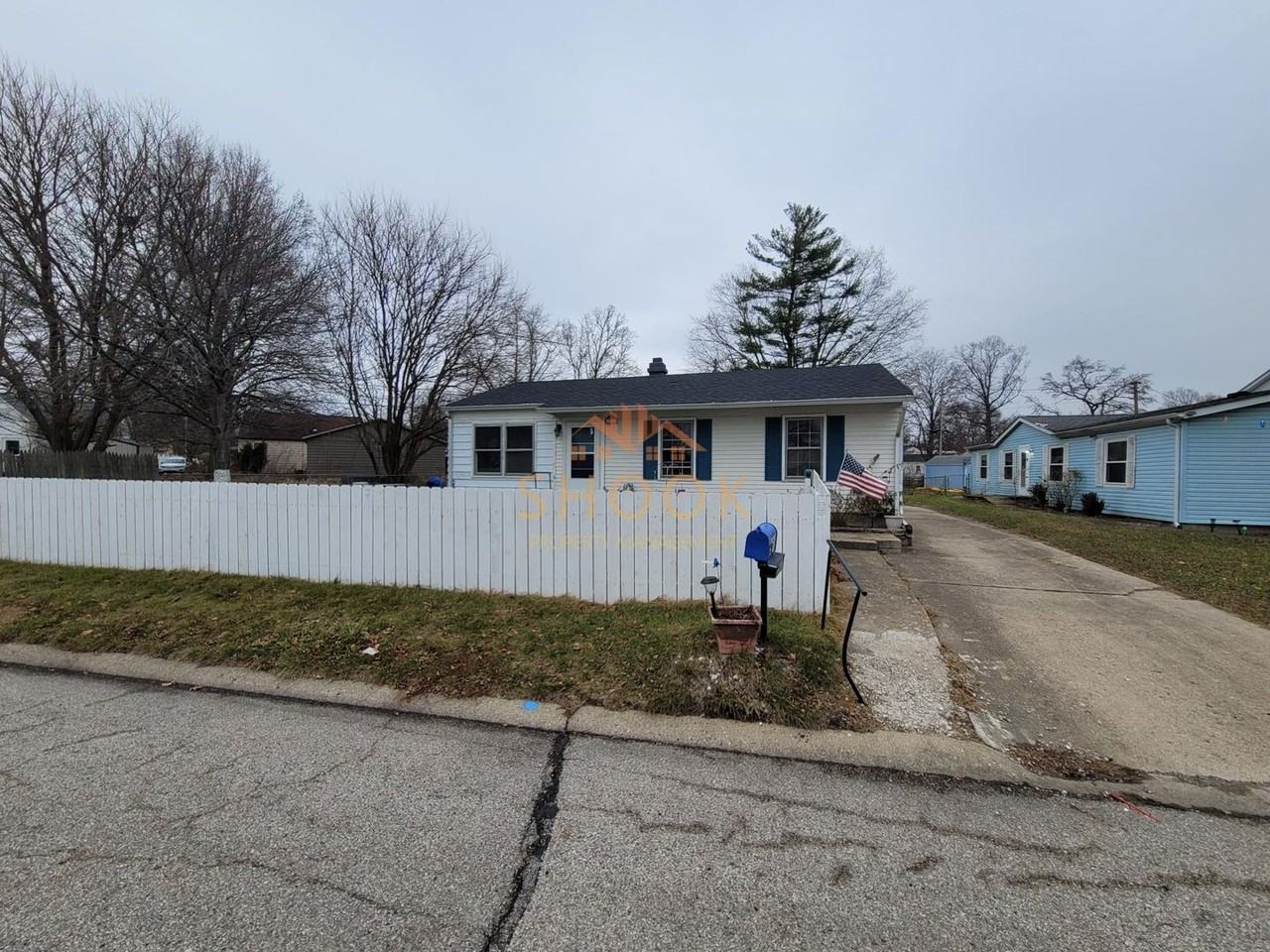 1818 State St - Photo 3 of 18