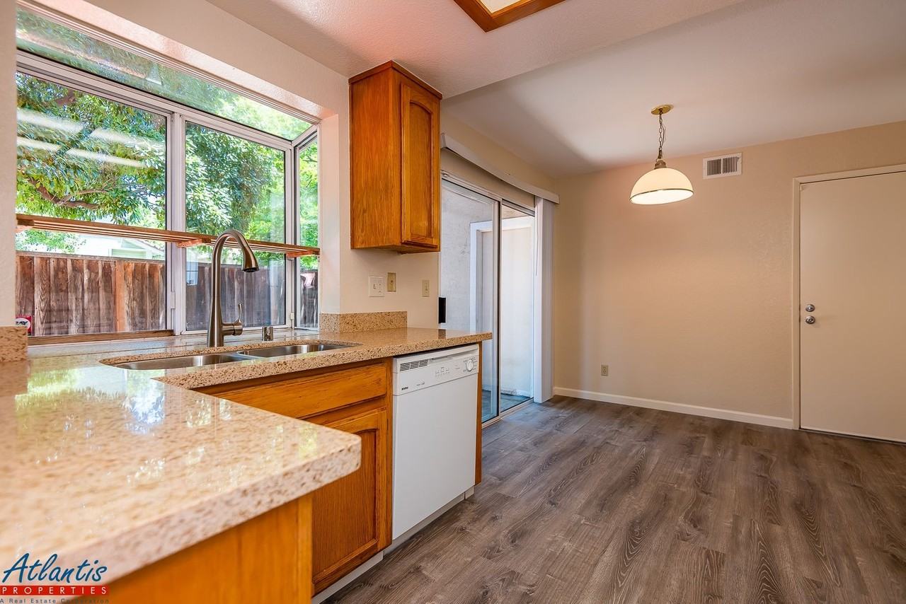 1541 Shumaker Way - Photo 6 of 17