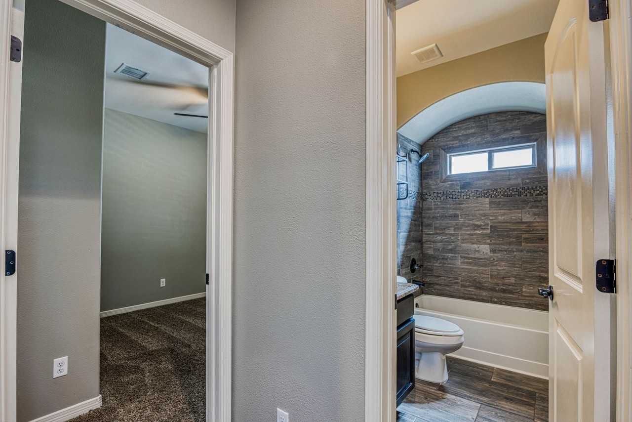 13197 Hazy Court - Photo 7 of 42