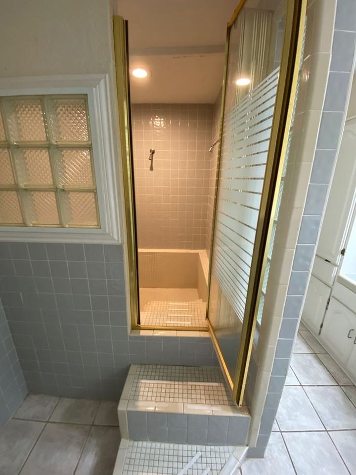 1370 S Pioneer Dr - Photo 7 of 14