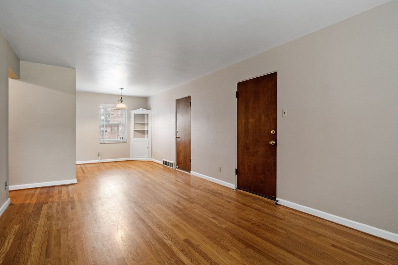 6218 Nagel Ave - Photo 6 of 20