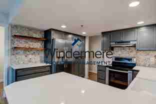 300 N Oak Harbor St - Photo 1 of 1
