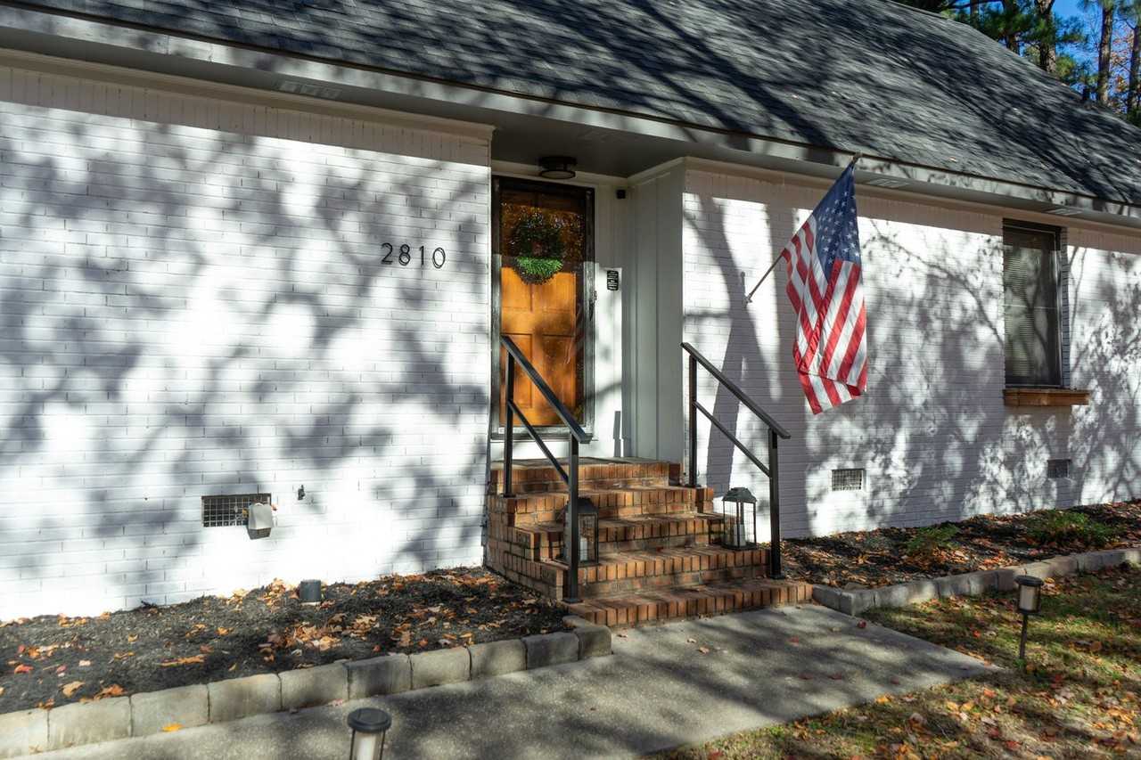 2810 Shampy St - Photo 5 of 50