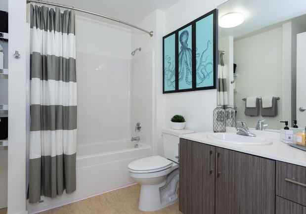 304 Ne Multnomah St - Photo 2 of 46