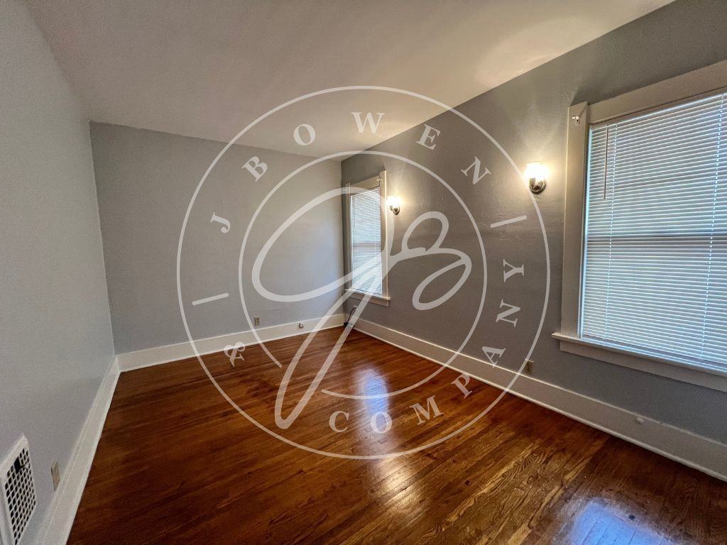 3828 Revere Dr - Photo 6 of 9