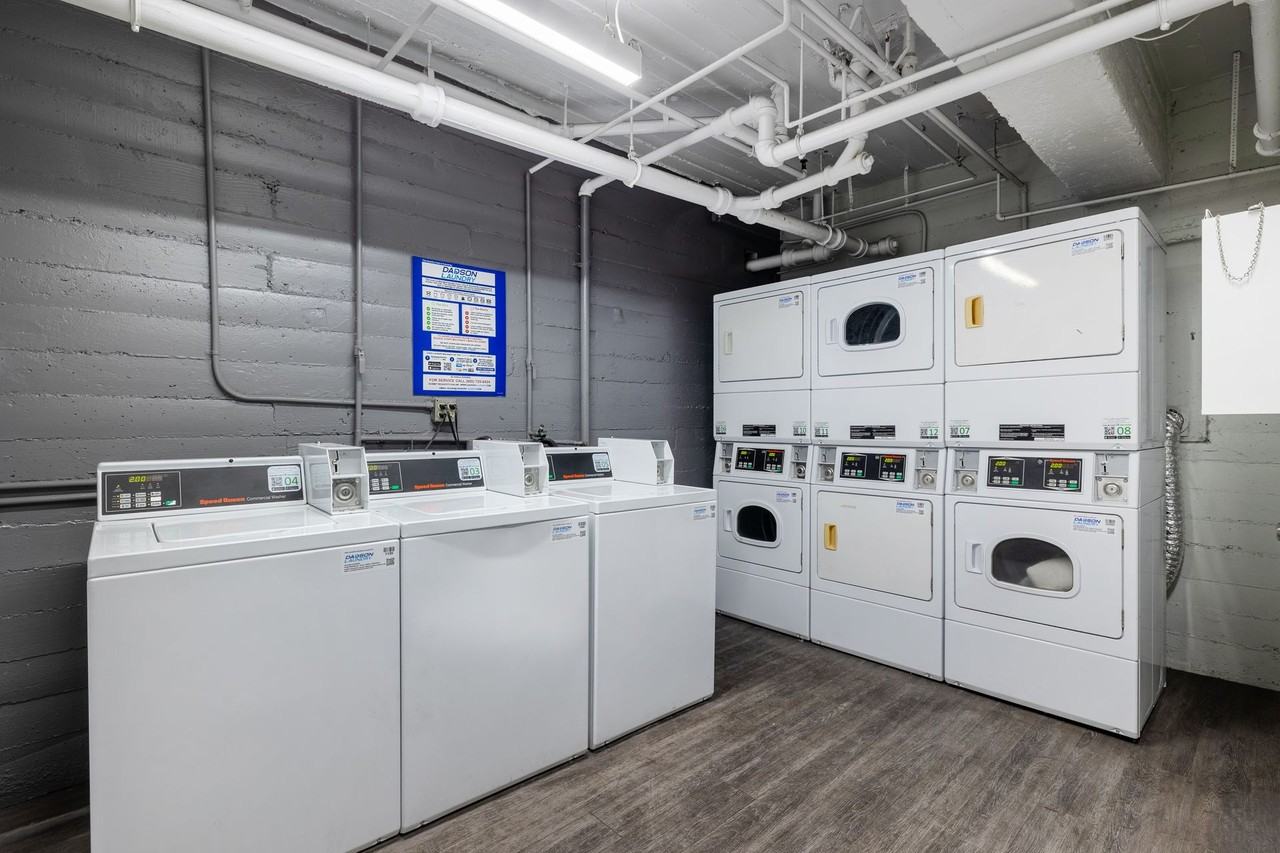 1253 Havenhurst Drive - Photo 4 of 11