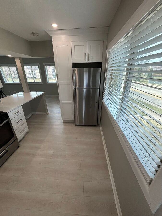 641 W Park Ave #C - Photo 3 of 10