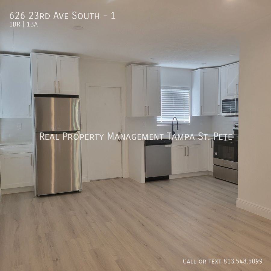 626 23rd Ave S #1 - Photo 4 of 16