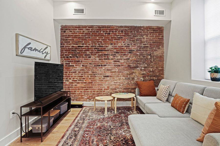 1324 E St Se #109 - Photo 2 of 50