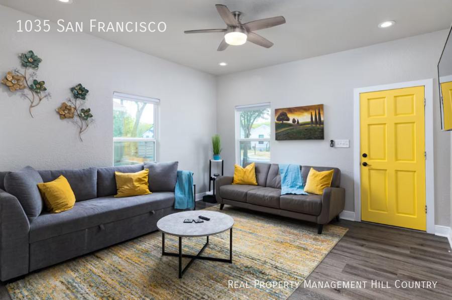 1035 San Francisco - Photo 2 of 20