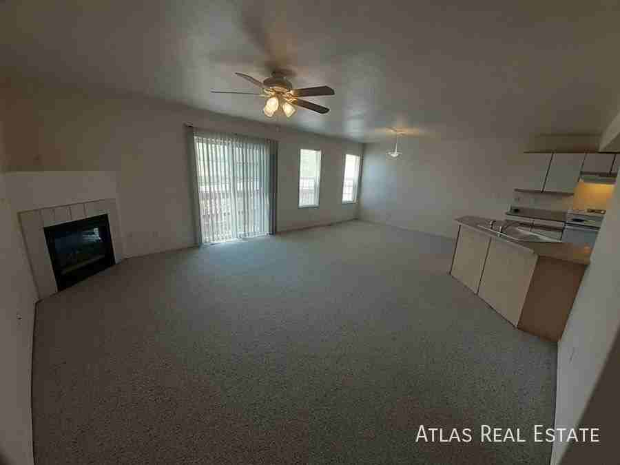 2532 Allegheny Dr - Photo 2 of 9