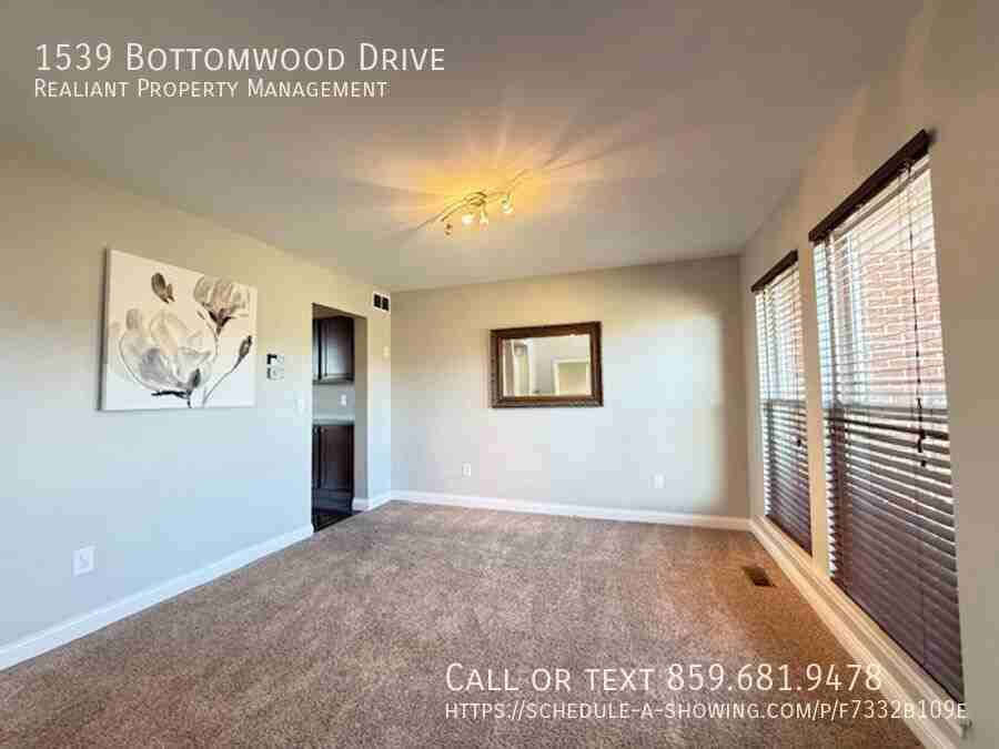 1539 Bottomwood Dr - Photo 3 of 29