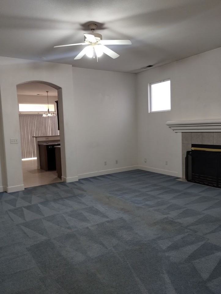 2816 Oxbow Dr - Photo 5 of 20