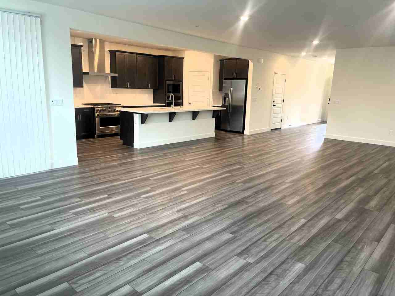 4650 Scenic Vista Dr - Photo 2 of 36