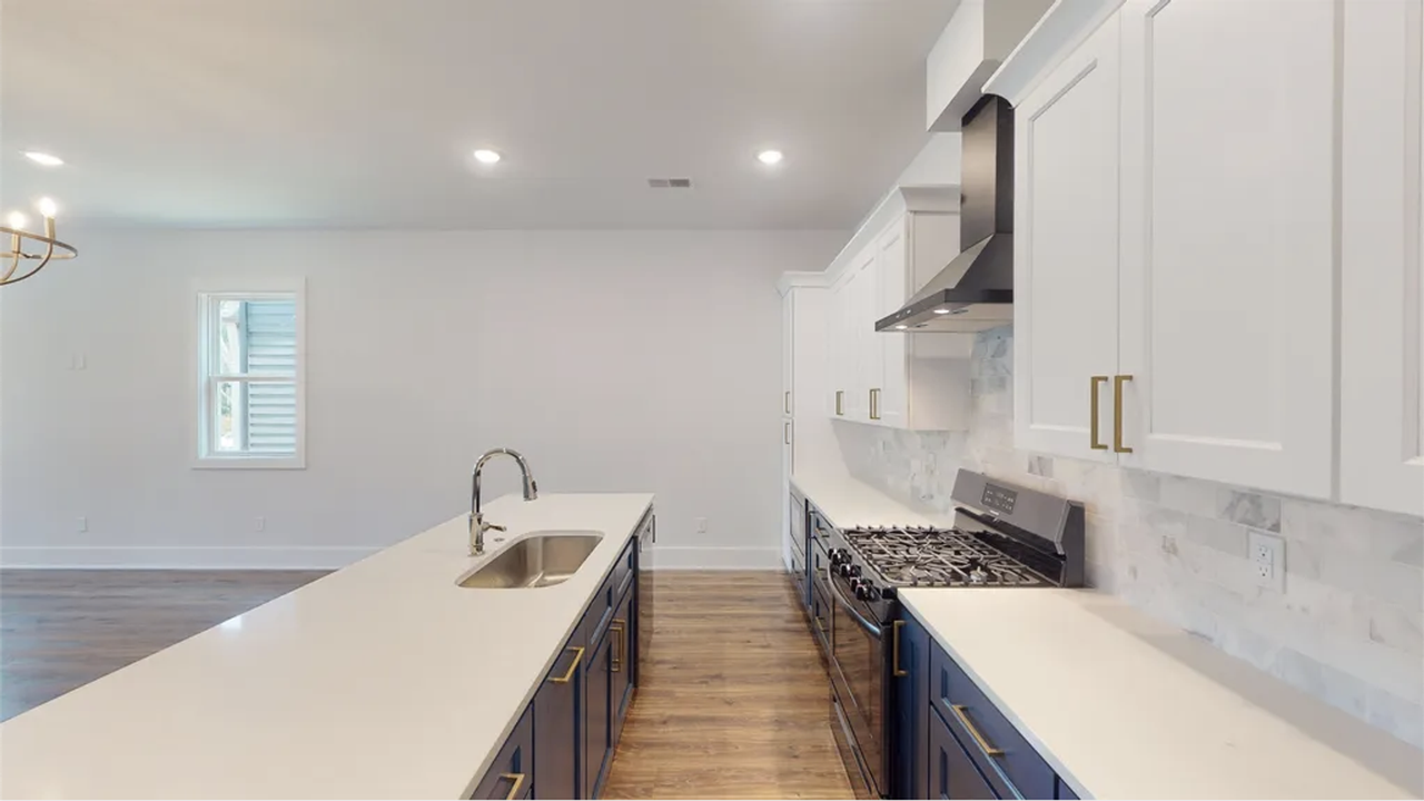 234 Mccowat St - Photo 7 of 27