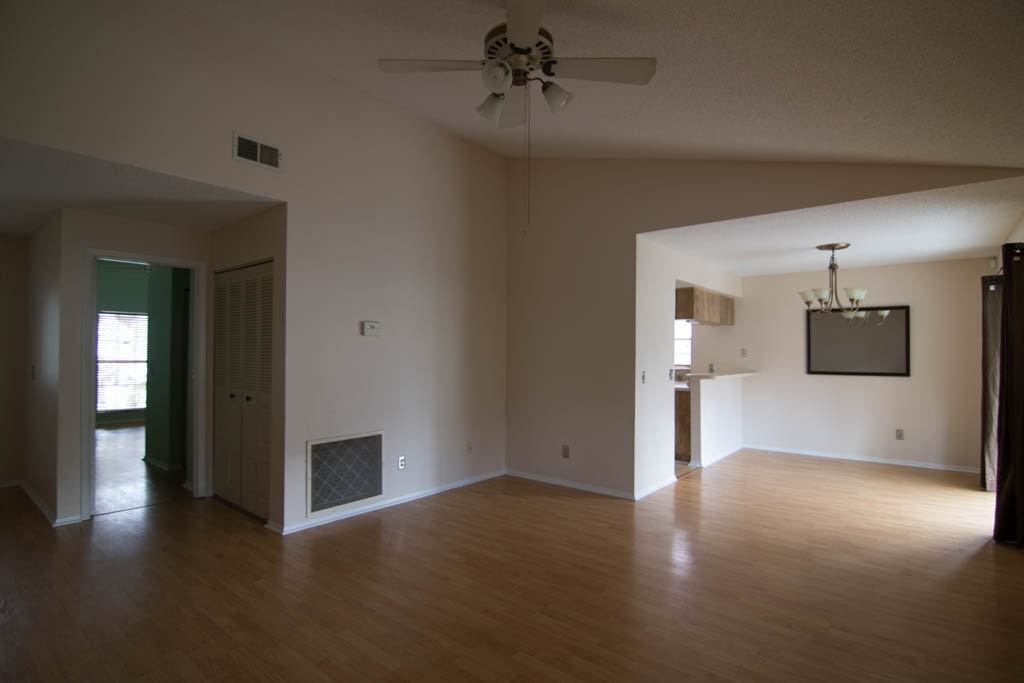 4315 Shadberry Dr - Photo 3 of 16