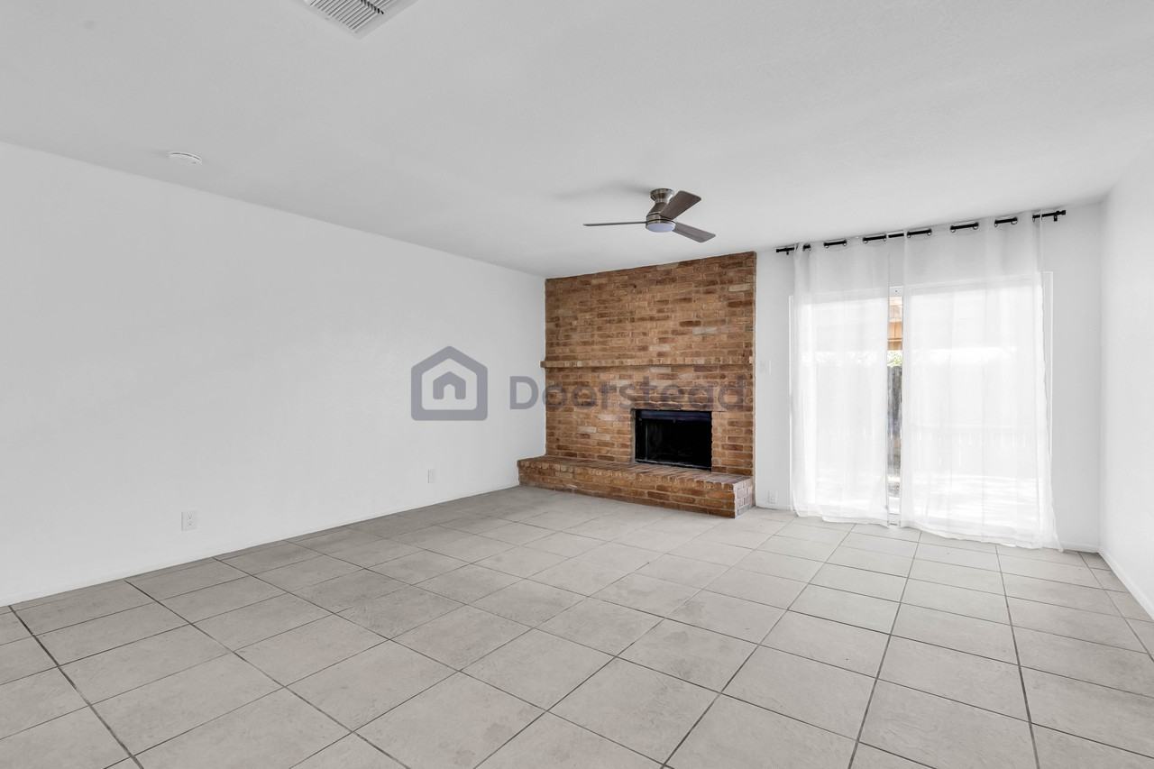 4714 Oakfield Way #NA - Photo 3 of 23