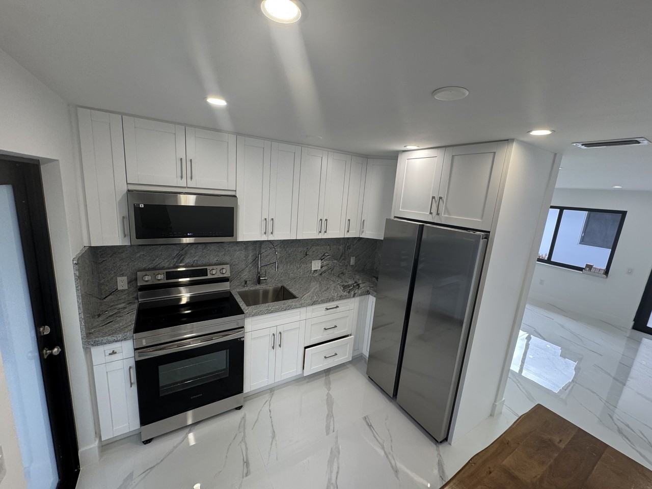 72 Grand Canal Dr #72 - Photo 4 of 13