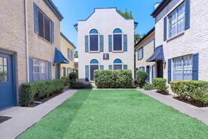 featured image of 130 Melrose Pl