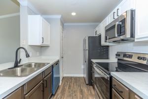 featured image of 825 Johns Rd