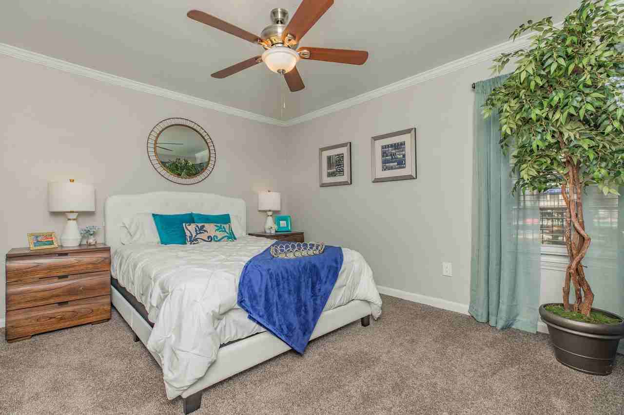 Oxbow Hill Country - Photo 6 of 22