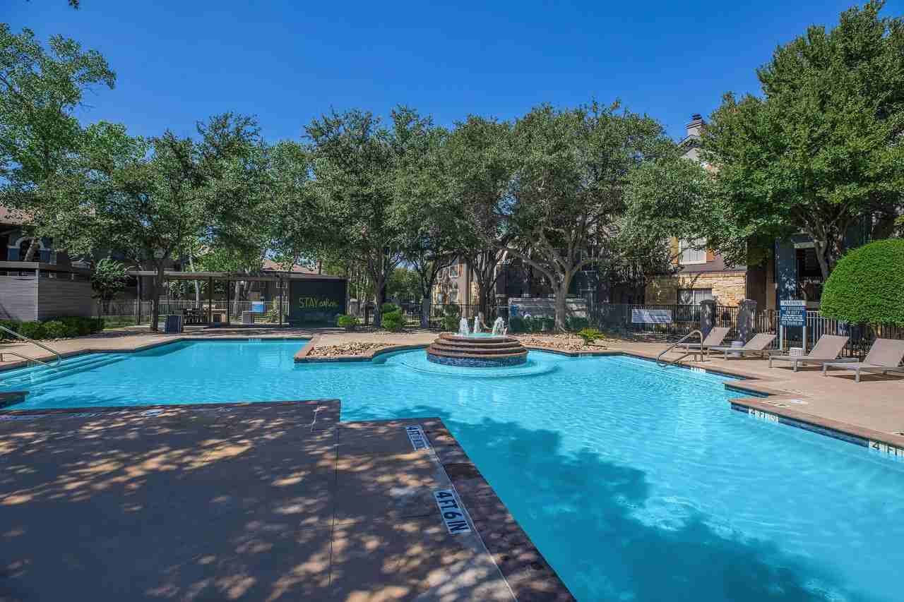 Mirador - Photo 3 of 33